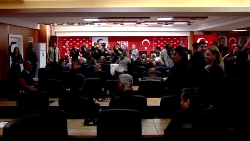 YENİ Parti Genel Başkanı Özel: "Türkiye'nin yeni ve temiz bir sayfaya ve başlangıca ihtiyacı...
