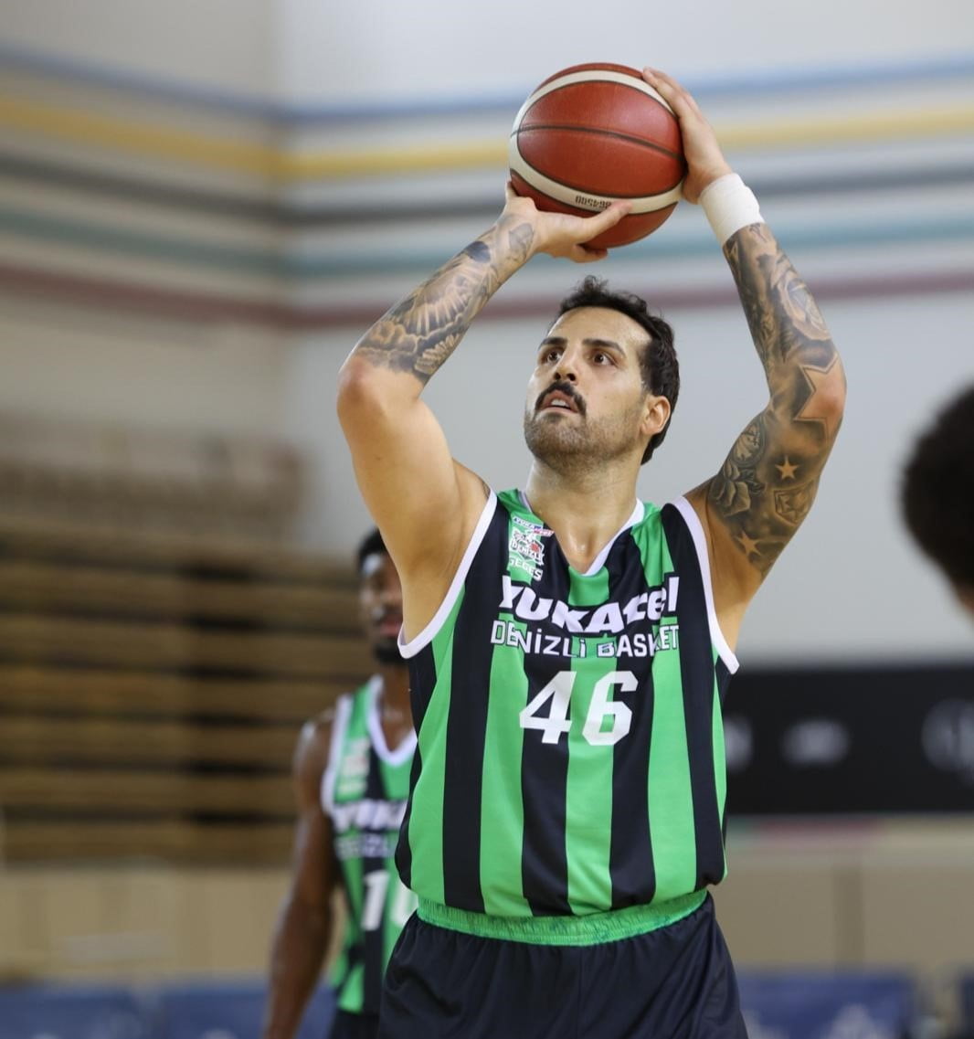 YUKATEL DENİZLİ BASKET’İN KAPTANI MAHİR AĞVA, 2026-2027 SEZONU ÖNCESİ YENİ KADROYU, BAŞANTRENÖR...