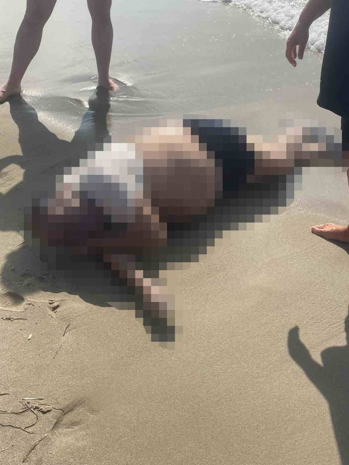 YUNANİSTAN’IN SAMOS (SİSAM) ADASI DÖNÜŞ YOLCULUĞU SIRASINDA SEYİR HALİNDEKİ YATTAN DENİZE DÜŞEREK...