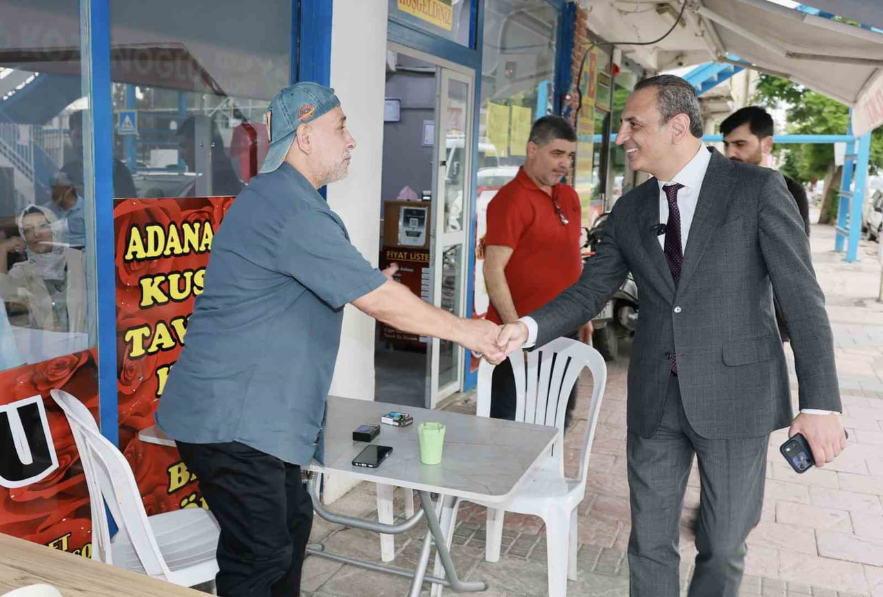 YÜREĞİR BELEDİYE BAŞKAN VEKİLİ TARIK ÖZÜNAL, KIŞLA CADDESİ’NDE ESNAFIN TALEP VE ÖNERİLERİNİ...