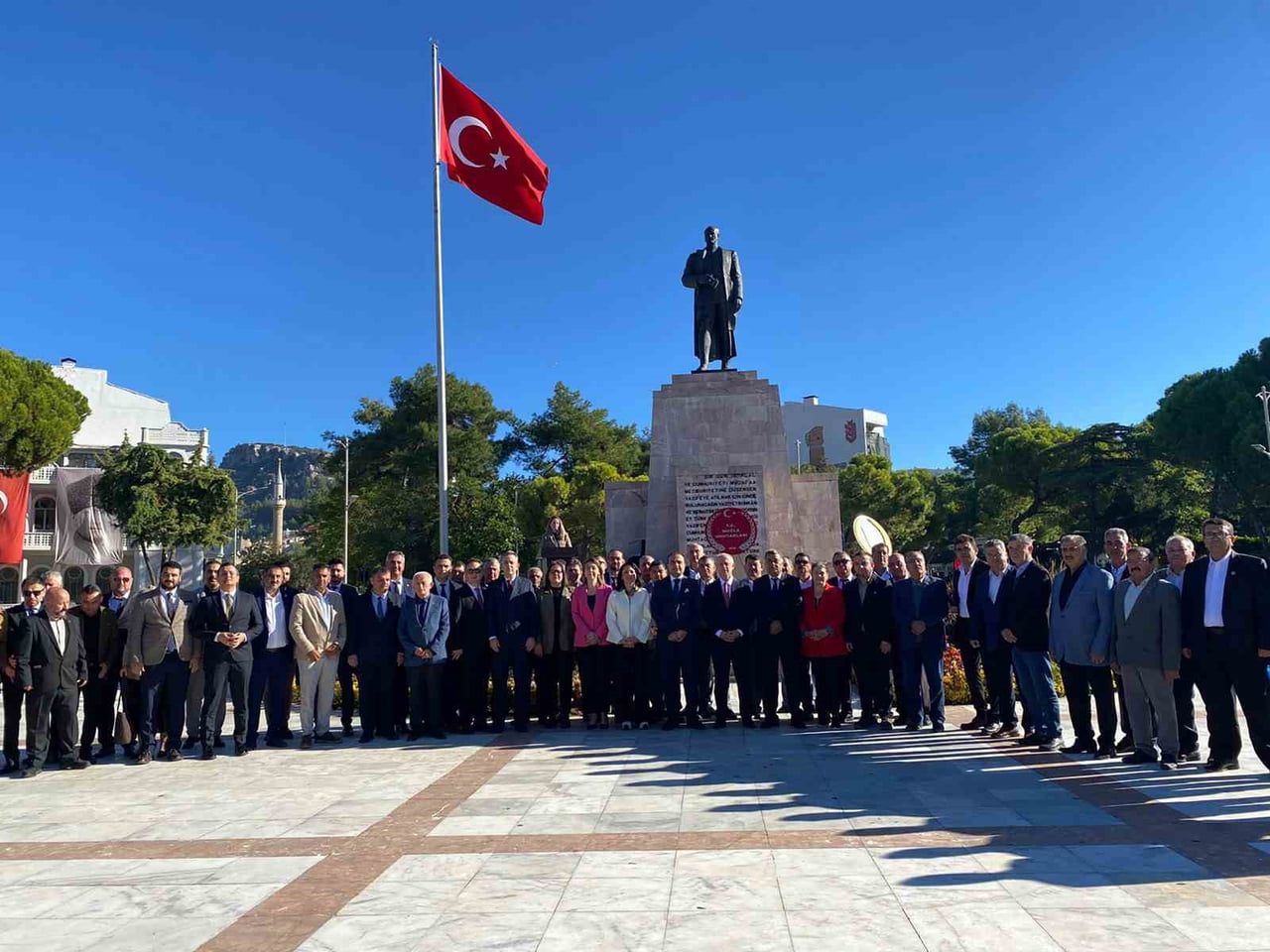 19 EKİM MUHTARLAR GÜNÜ DOLAYISIYLA MUĞLA’NIN MENTEŞE İLÇESİNDE TÖREN DÜZENLENDİ.