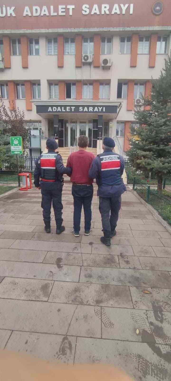 2 YIL 1 AY HAPİS CEZASI OLAN ŞAHIS TUTUKLANDI