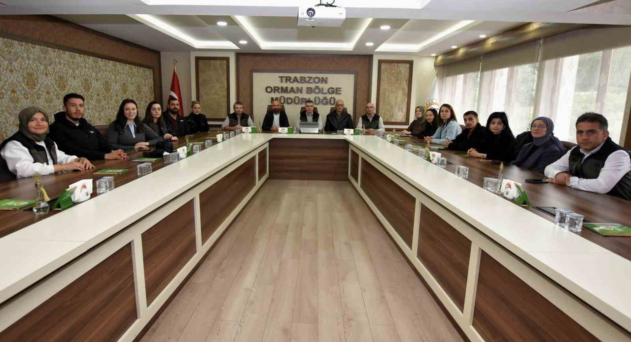 6 ÜNİVERSİTENİN ORMAN KULÜPLERİ ORTAK ÇALIŞMALAR İÇİN TOPLANDI