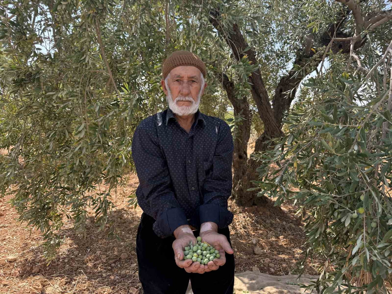 76 YAŞINDAKİ ALİ RIZA AKASLAN