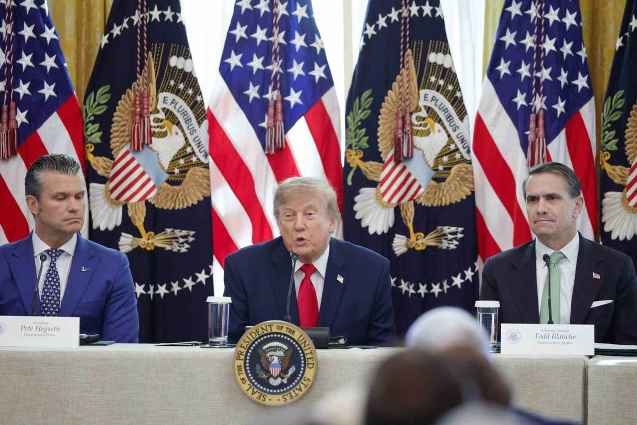 ABD BAŞKANI DONALD TRUMP, "GEÇEN GÜN RUSYA DEVLET BAŞKANI VLADİMİR PUTİN İLE SAVAŞI SONA ERDİRME...