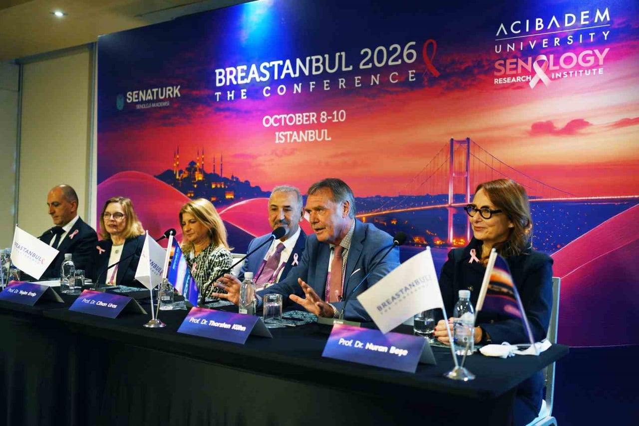 ACIBADEM ÜNİVERSİTESİ SENOLOJİ ENSTİTÜSÜ VE SENATÜRK'ÜN DESTEĞİYLE İSTANBUL'DA DÜZENLENEN 7'NCİ...