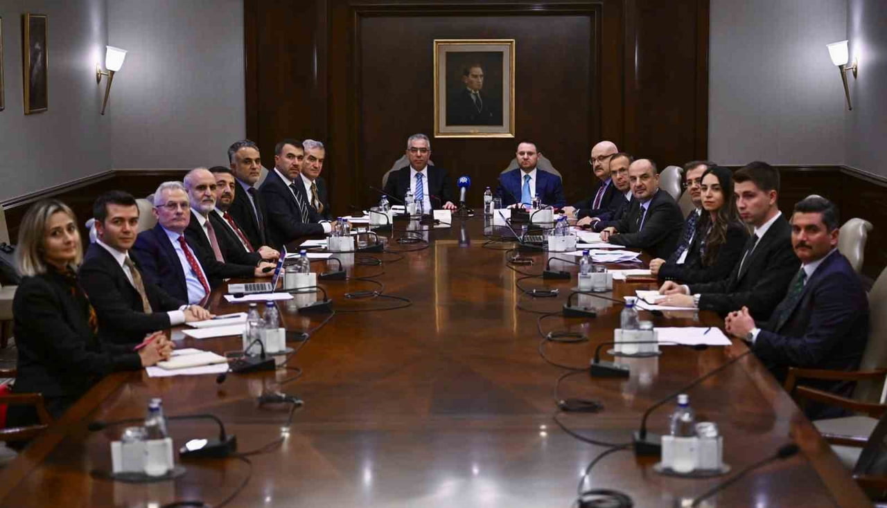 ADALET BAKANI AKIN GÜRLEK, ÇANKAYA KÖŞKÜ'NDE, CUMHURBAŞKANLIĞI HUKUK POLİTİKALARI KURULUNUN...