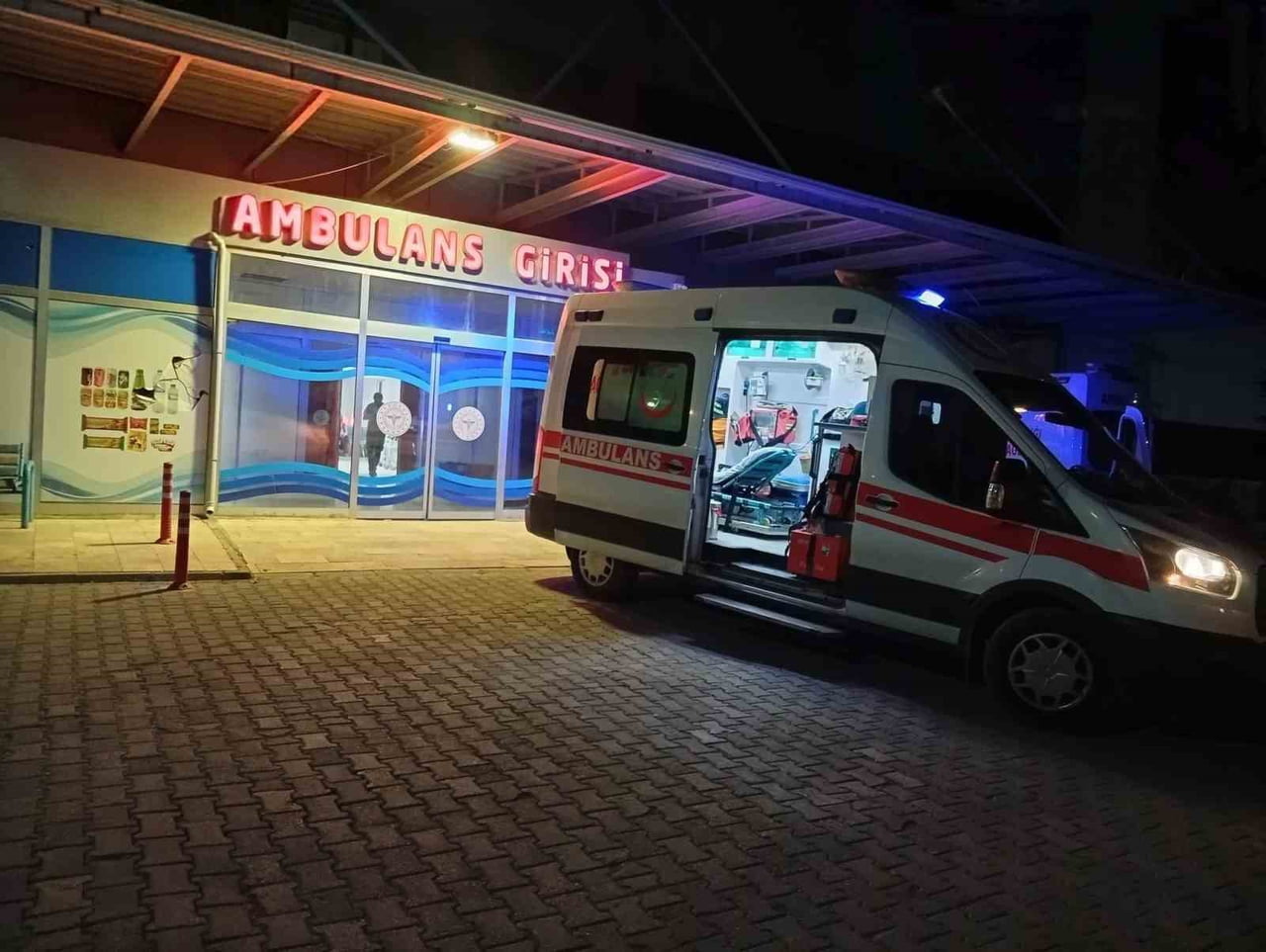 ADIYAMAN’IN GÖLBAŞI İLÇESİNDE İKİ OTOMOBİLİN ÇARPIŞMASI SONUCU MEYDANA GELEN KAZADA 3 KİŞİ...