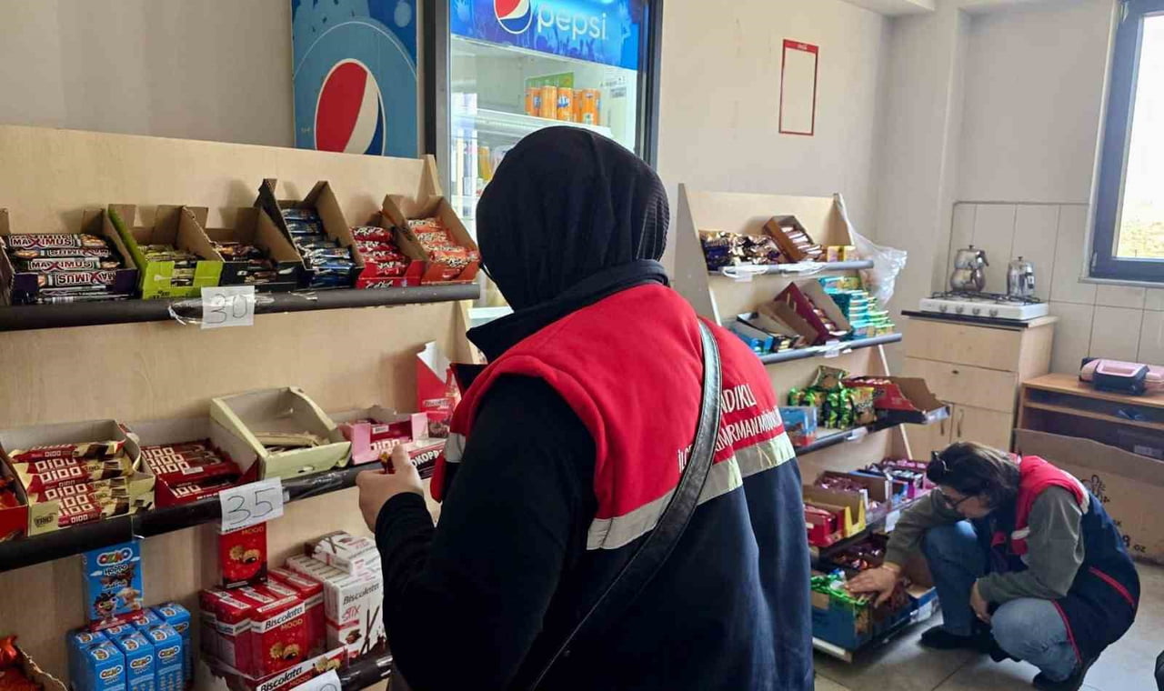 AFYONKARAHİSAR’DA GIDA GÜVENİLİRLİĞİNİN SAĞLANMASI VE TÜKETİCİ SAĞLIĞININ KORUNMASI AMACIYLA...