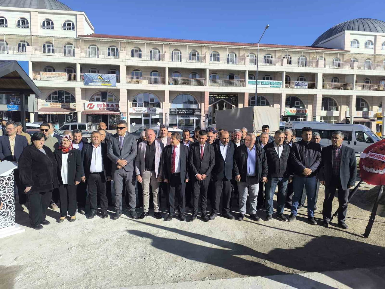 AFYONKARAHİSAR’IN ŞUHUT İLÇESİNDE 19 EKİM MUHTARLAR GÜNÜ DOLAYISIYLA TÖREN DÜZENLENDİ.