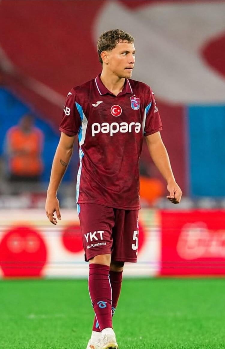 AHMET CEMİL GÜREN, BORDO-MAVİLİ EKİBİN İRLANDA TEMSİLCİSİ DROGHEDA UNİTED İLE OYNADIĞI DOSTLUK...