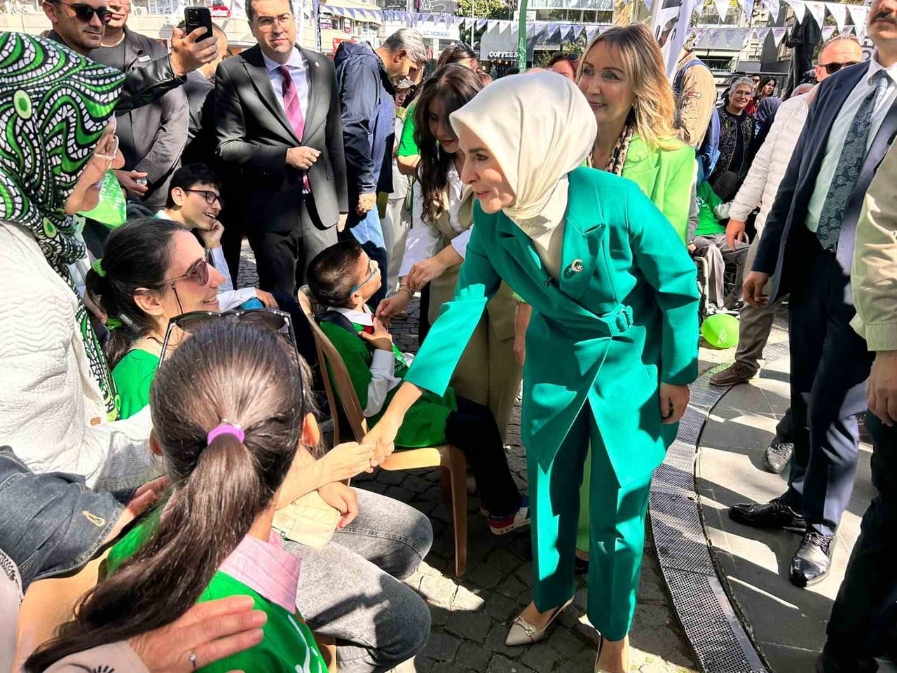 AİLE VE SOSYAL HİZMETLER BAKANI MAHİNUR ÖZDEMİR GÖKTAŞ, "YAKLAŞIK 490 BİN ENGELLİ VATANDAŞIMIZA...