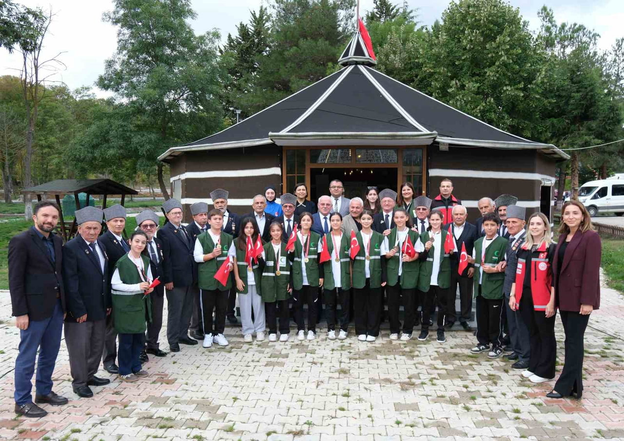 AİLE VE SOSYAL HİZMETLER BAKANLIĞI’NIN "İYİLİK VAR" MİLLÎ GÖNÜLLÜLÜK PLATFORMU KAPSAMINDA...