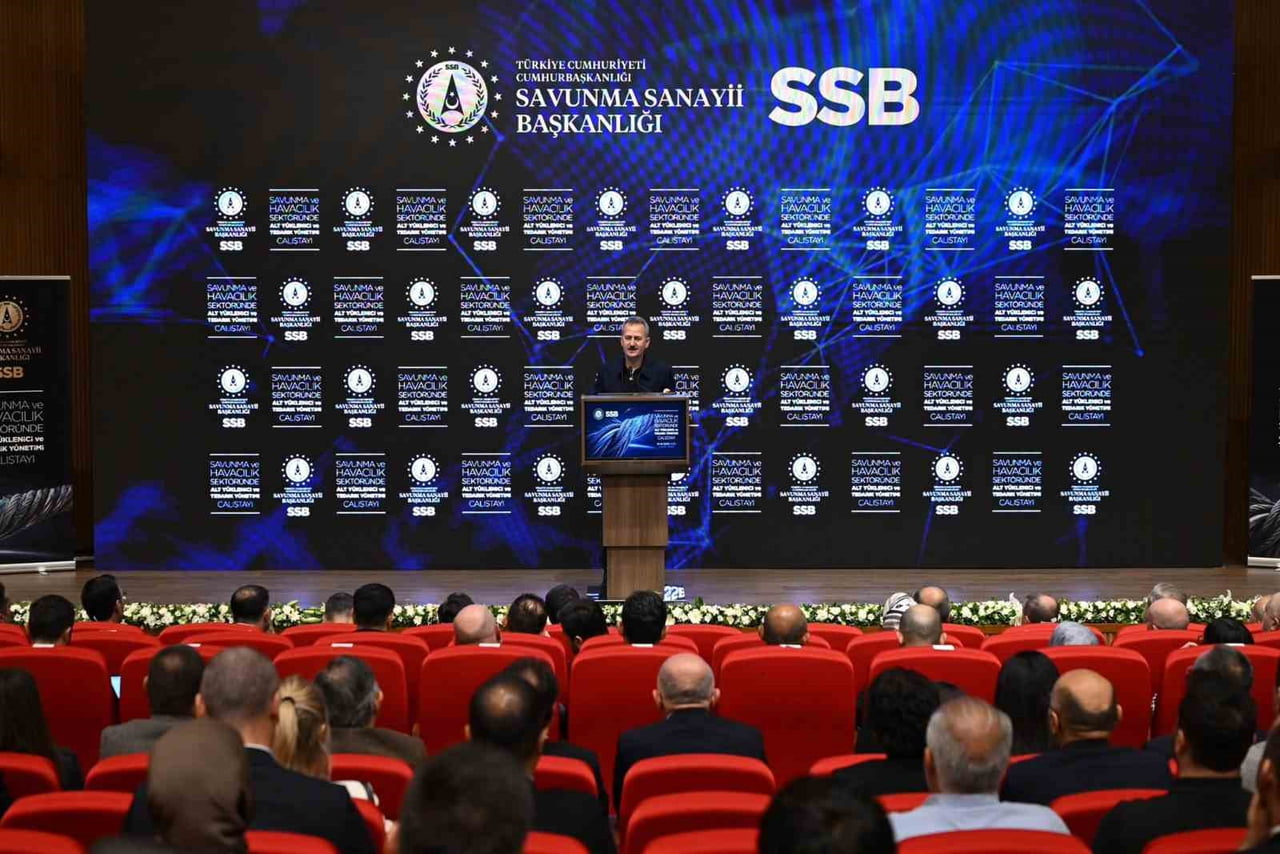 AK PARTİ ESKİŞEHİR İL BAŞKANI GÜRHAN ALBAYRAK, 'SAVUNMA VE HAVACILIK SEKTÖRÜNDE ALT YÜKLENİCİ VE...