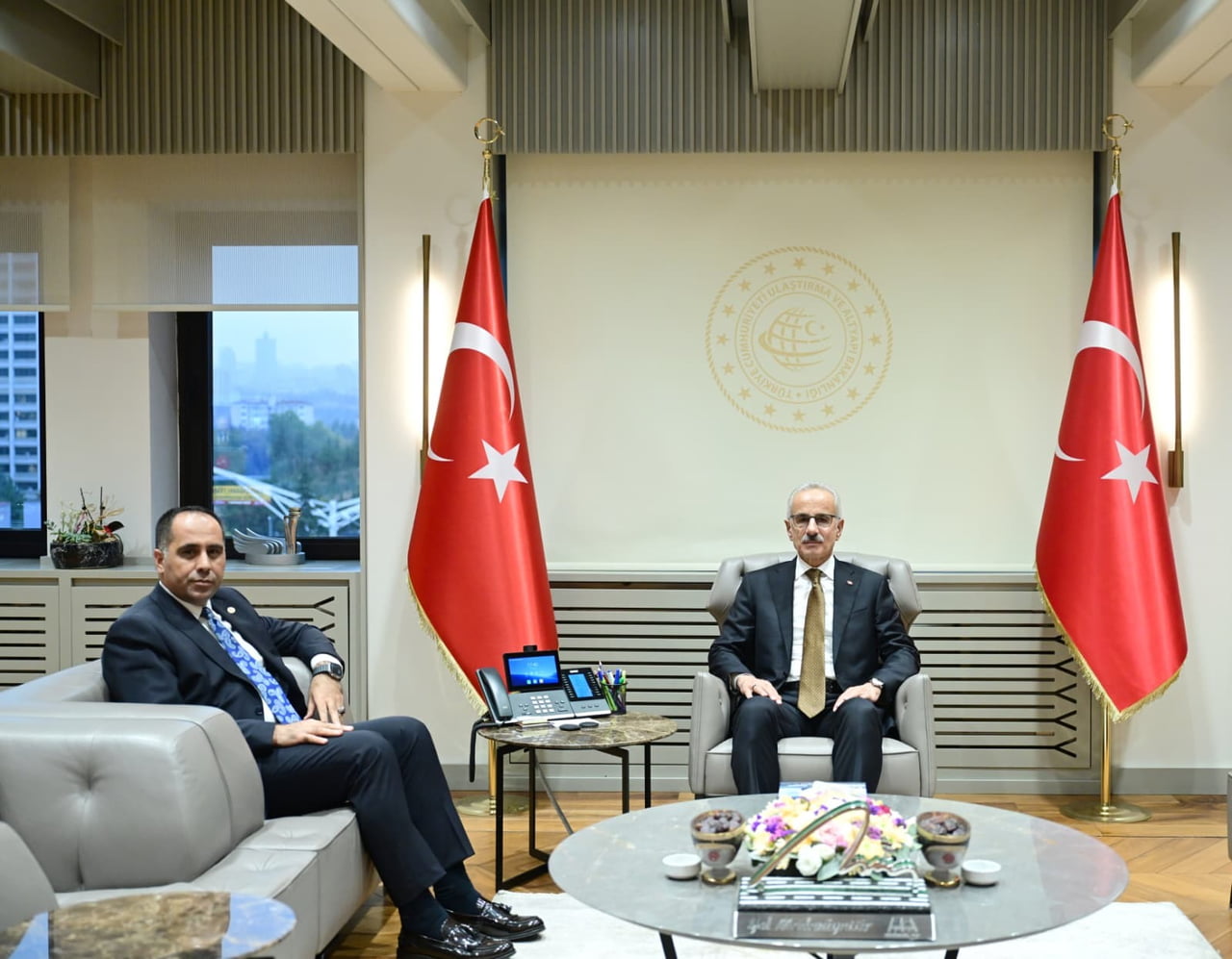 AK PARTİ MERSİN MİLLETVEKİLİ ALİ KIRATLI, ULAŞTIRMA VE ALTYAPI BAKANI ABDÜLKADİR URALOĞLU İLE...