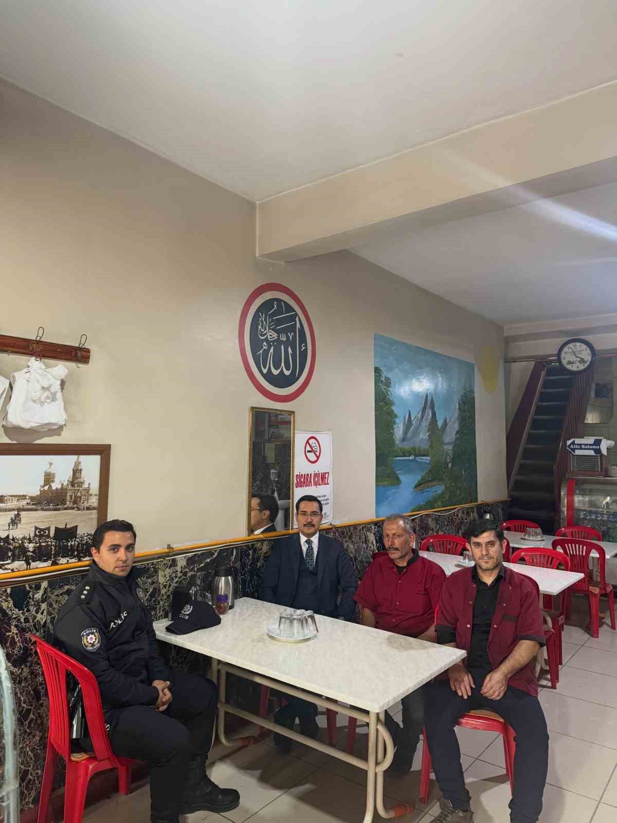 AKYAKA KAYMAKAMI DEMİRTAŞ’TAN ESNAFA ZİYARET(KARS-İHA)