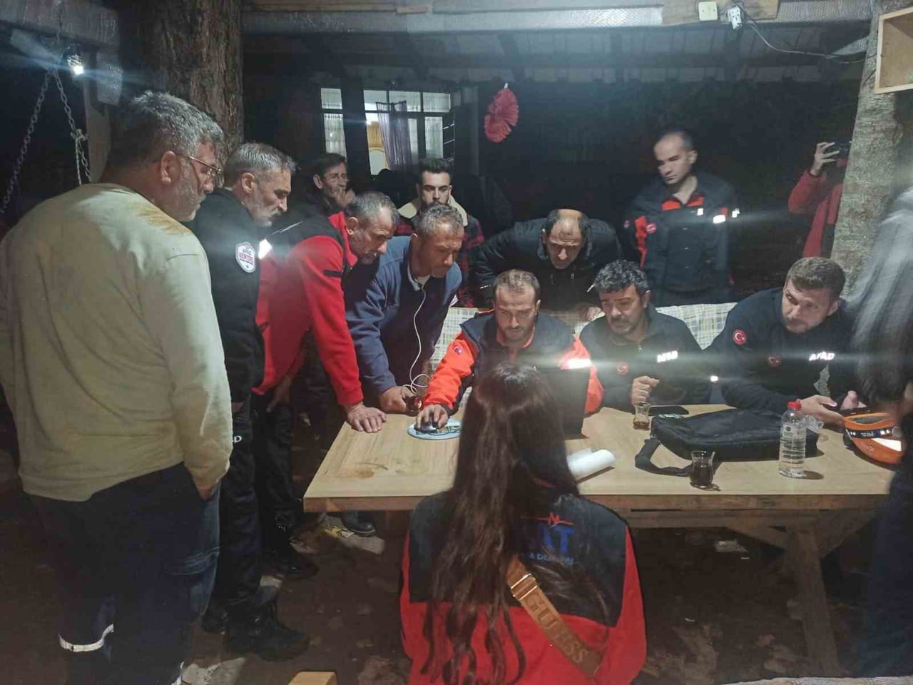 AKYAZI İLÇESİNDE 2 GÜNDÜR HABER ALINMAYAN ALZHEİMER HASTASI 78 YAŞINDAKİ KADIN İÇİN BAŞLATILAN...