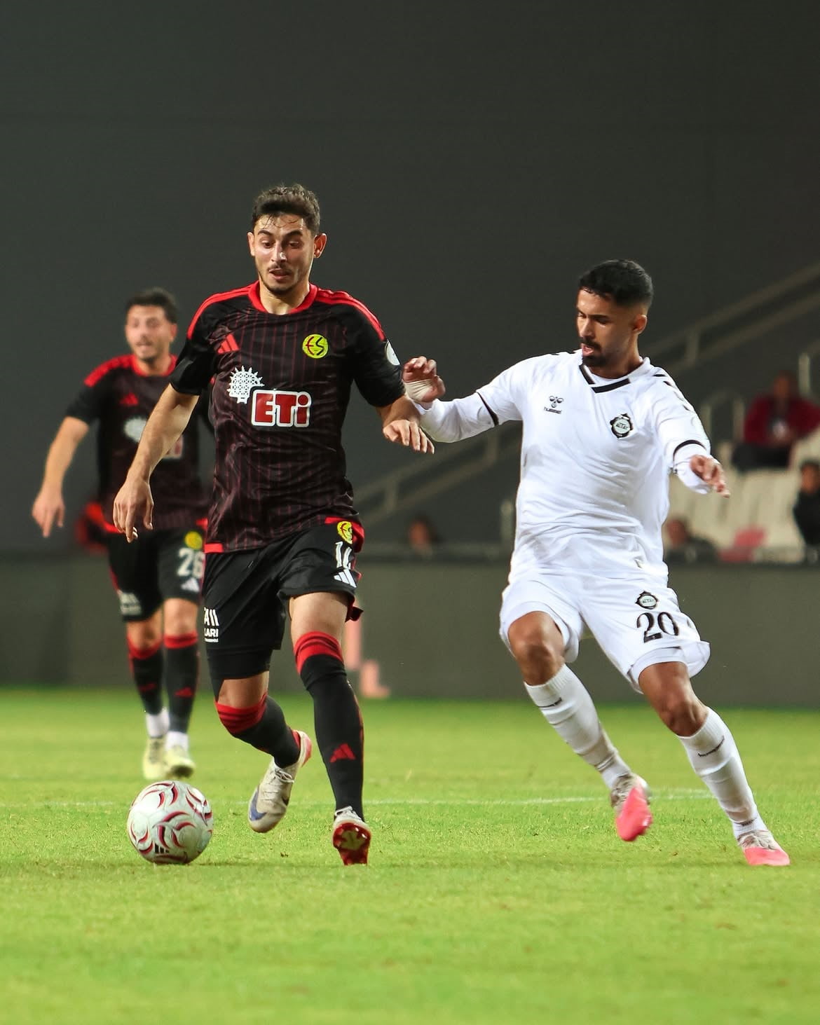 ALTAY'DA, TFF 3. LİG 2. GRUP’TAKİ 7. HAFTASINDA ESKİŞEHİRSPOR’A 4-1 MAĞLUP OLARAK 3 MAÇLIK...