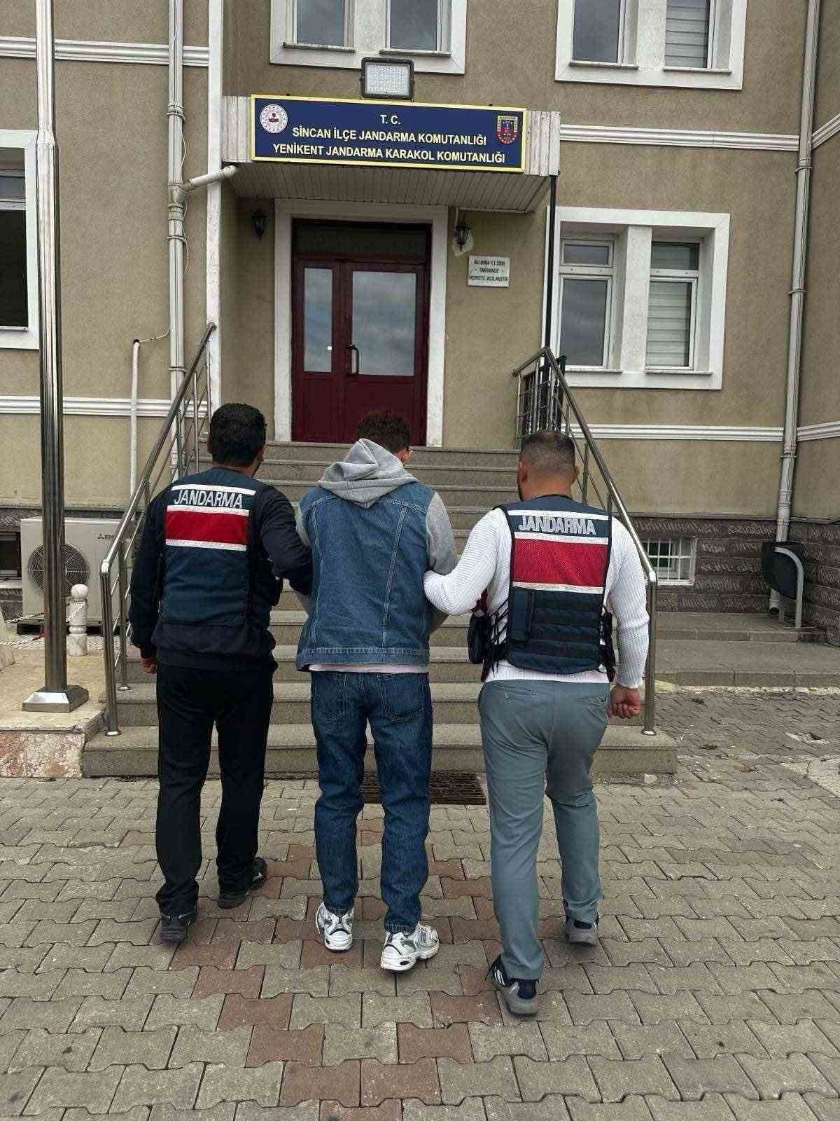 ANKARA İL JANDARMA KOMUTANLIĞINCA ARANAN ŞAHISLARIN YAKALANMASINA YÖNELİK SÜRDÜRÜLEN ÇALIŞMALAR...