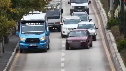 Araçtan inen ehliyetsiz sürücü yaya gibi davrandı, cezadan kurtulamadı: 80 bin liralık ceza