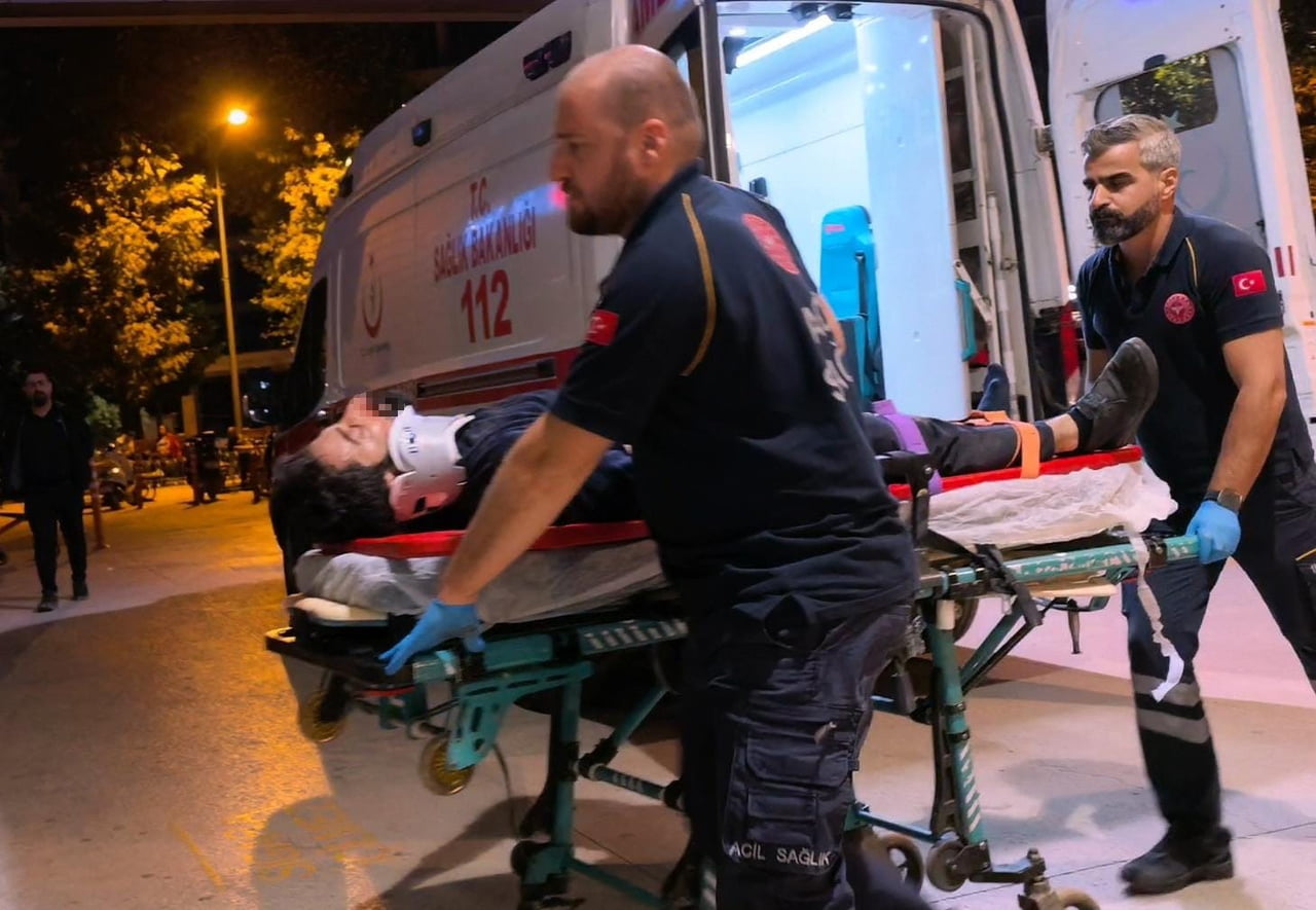 ASANSÖR BOŞLUĞUNA DÜŞEN 29 YAŞINDAKİ İŞÇİ, AĞIR YARALANDI