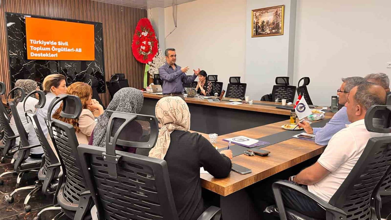 AVRUPA BİRLİĞİ (AB) DESTEKLİ SİVİL TOPLUM GELİŞTİRME MERKEZİ (STGM), CİZRE ENGELLİLER DERNEĞİ'NİN...