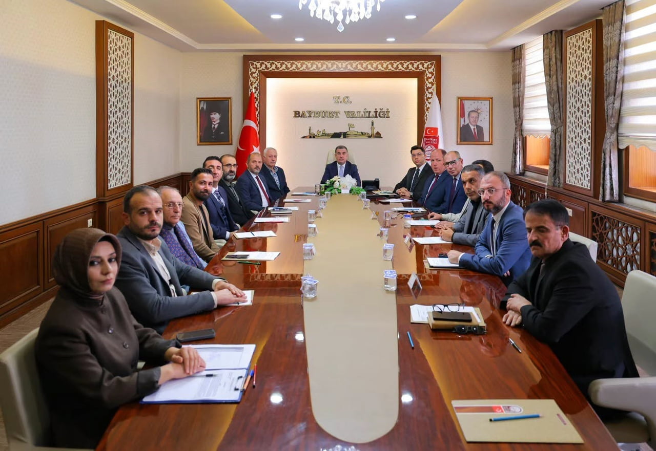 AYBURT’UN TURİZM VE KÜLTÜREL MİRAS ÇALIŞMALARI TOPLANTIDA ELE ALINDI