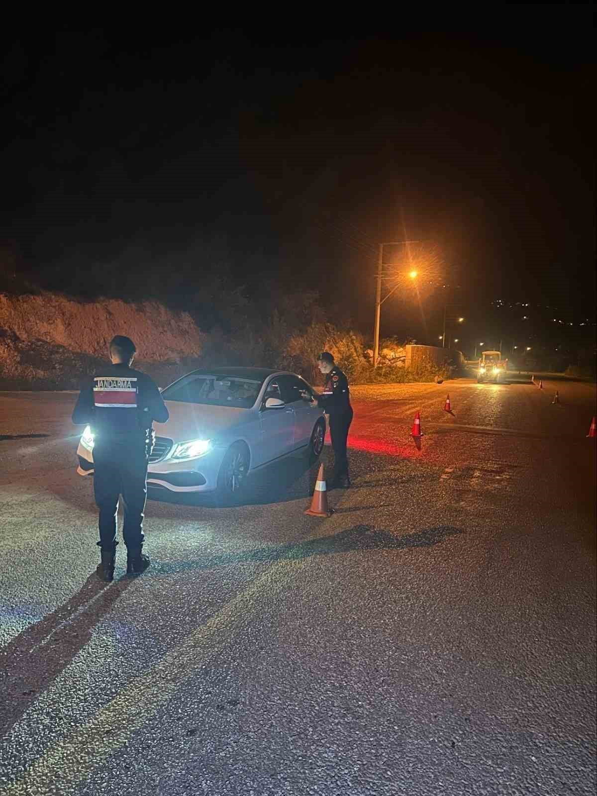 AYDIN'DA GERÇEKLEŞTİRİLEN 'ÇEMBER-145' OPERASYONU KAPSAMINDA İKİ GÜNDE TOPLAM 47 ARANAN ŞAHIS...