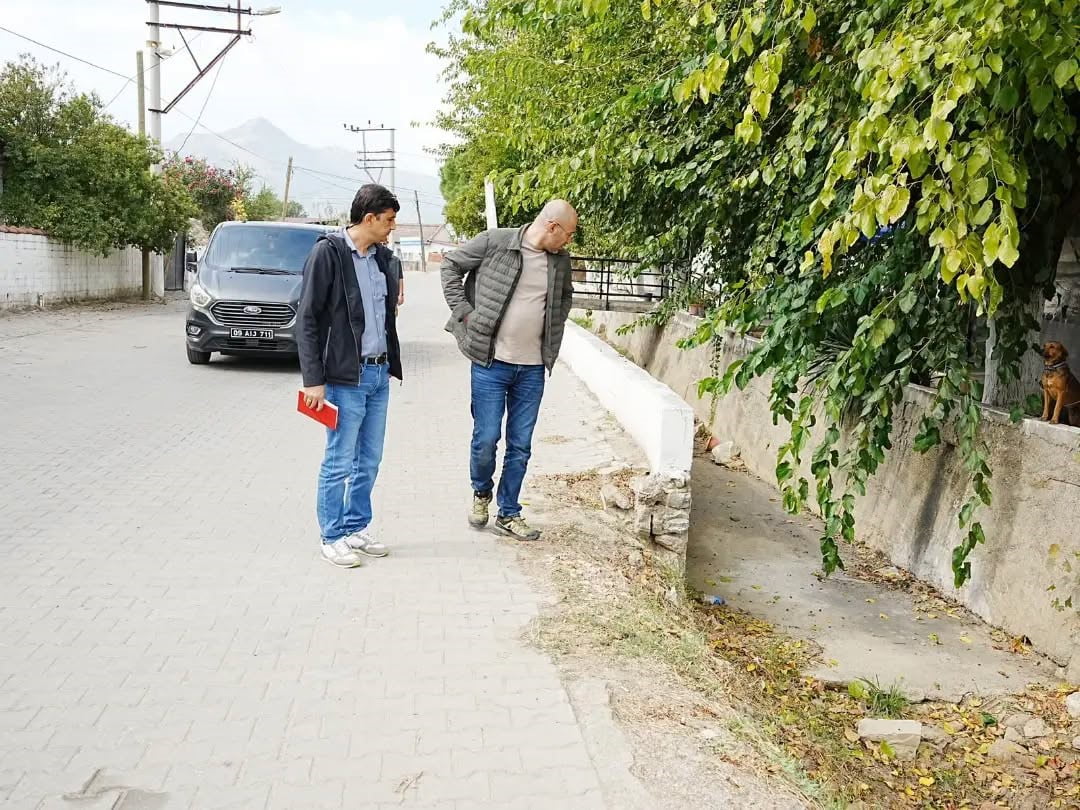 AYDIN'IN GERMENCİK İLÇESİNDE BELEDİYE BAŞKANI BURAK ZENCİRCİ, TARİHİ MAGNESİA ANTİK KENTİ'NE EV...