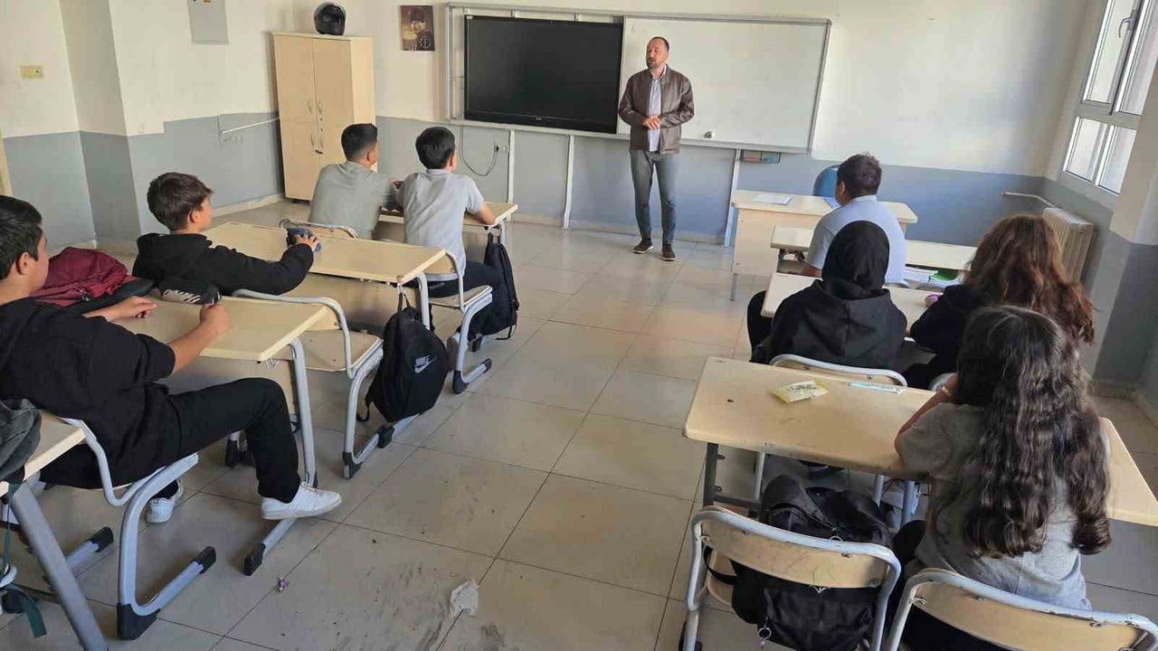 AYDIN'IN KUYUCAK İLÇESİNDE ÇEVREME DUYARLIYIM, DEĞERLERİME SAHİP ÇIKIYORUM (ÇEDES) PROJESİ...
