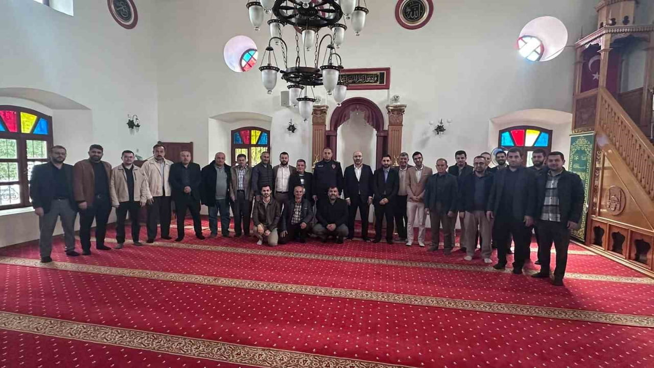 AYDIN'IN SULTANHİSAR İLÇESİNDE DİN GÖREVLİLERİNE YÖNELİK DÜZENLENEN EĞİTİMDE, YANGINLARA MÜDAHALE...