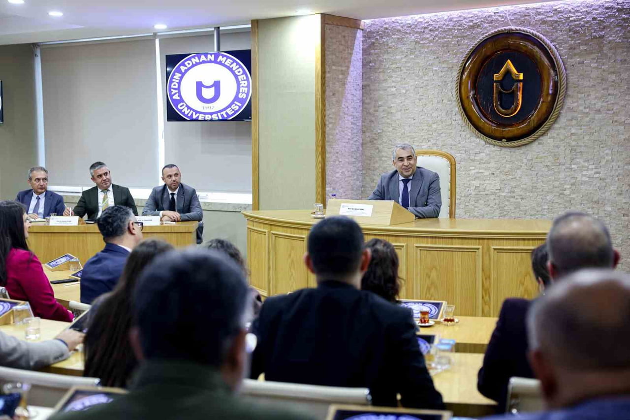 AYDIN ADNAN MENDERES ÜNİVERSİTESİ'NDE (ADÜ) 6 MESLEK YÜKSEKOKULUNDAKİ ÇEŞİTLİ PROGRAMLARIN...