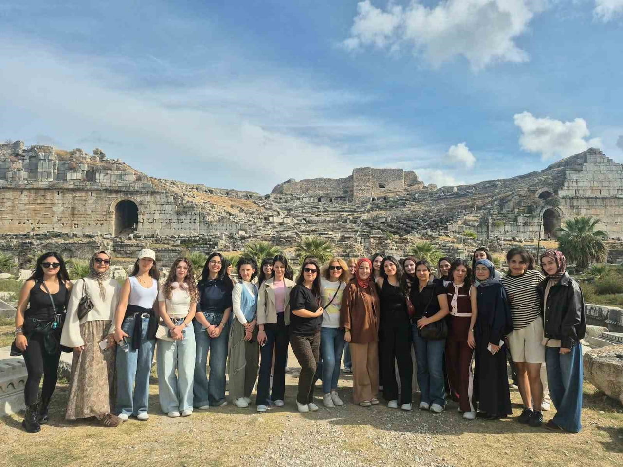 AYDIN GENÇLİK VE SPOR İL MÜDÜRLÜĞÜ BÜNYESİNDEKİ ADNAN MENDERES YURDUNDA KALAN VE YENİ KAYIT...