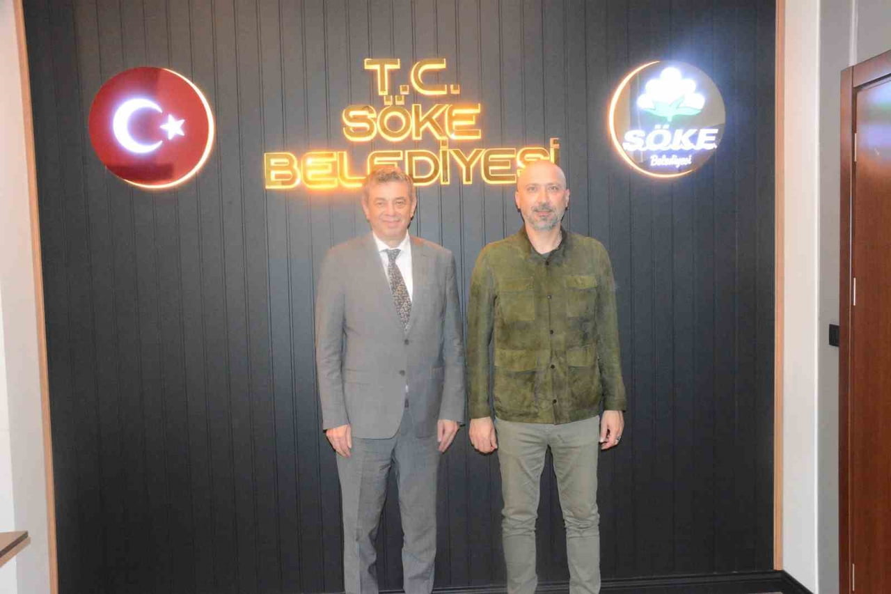 AYESOB BAŞKANI MUHAMMET ALİ KÜNKCÜ VE BERABERİNDEKİ HEYET, SÖKE BELEDİYE BAŞKANI MUSTAFA İBERYA...