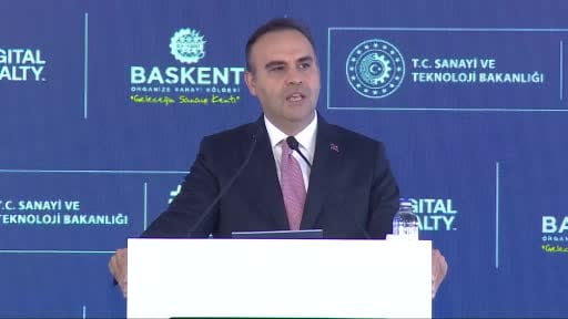 Bakan Kacır: "2030'a kadar ülkemizin kurulu veri merkezi gücünü en az 1 gigavata...