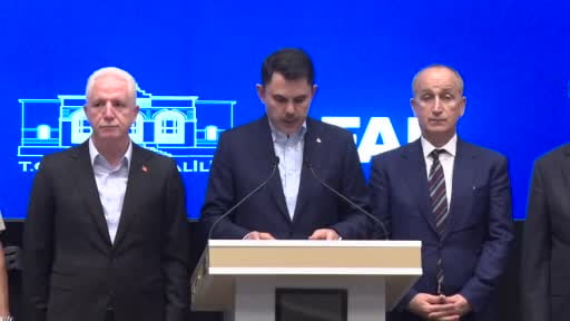 Bakan Kurum: "Şehrimiz 83 yılın en yüksek yağışını aldı. 24 saatte 186 kilogram yağış...