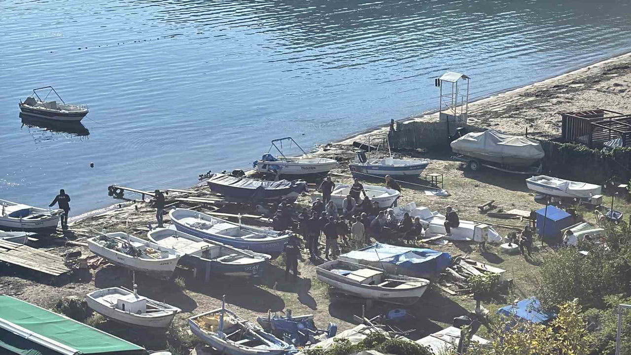 BARTIN’IN AMASRA İLÇESİNDE BALIK TUTMAK İÇİN KENDİ TEKNESİYLE DENİZE AÇILAN 43 YAŞINDAKİ MADEN...