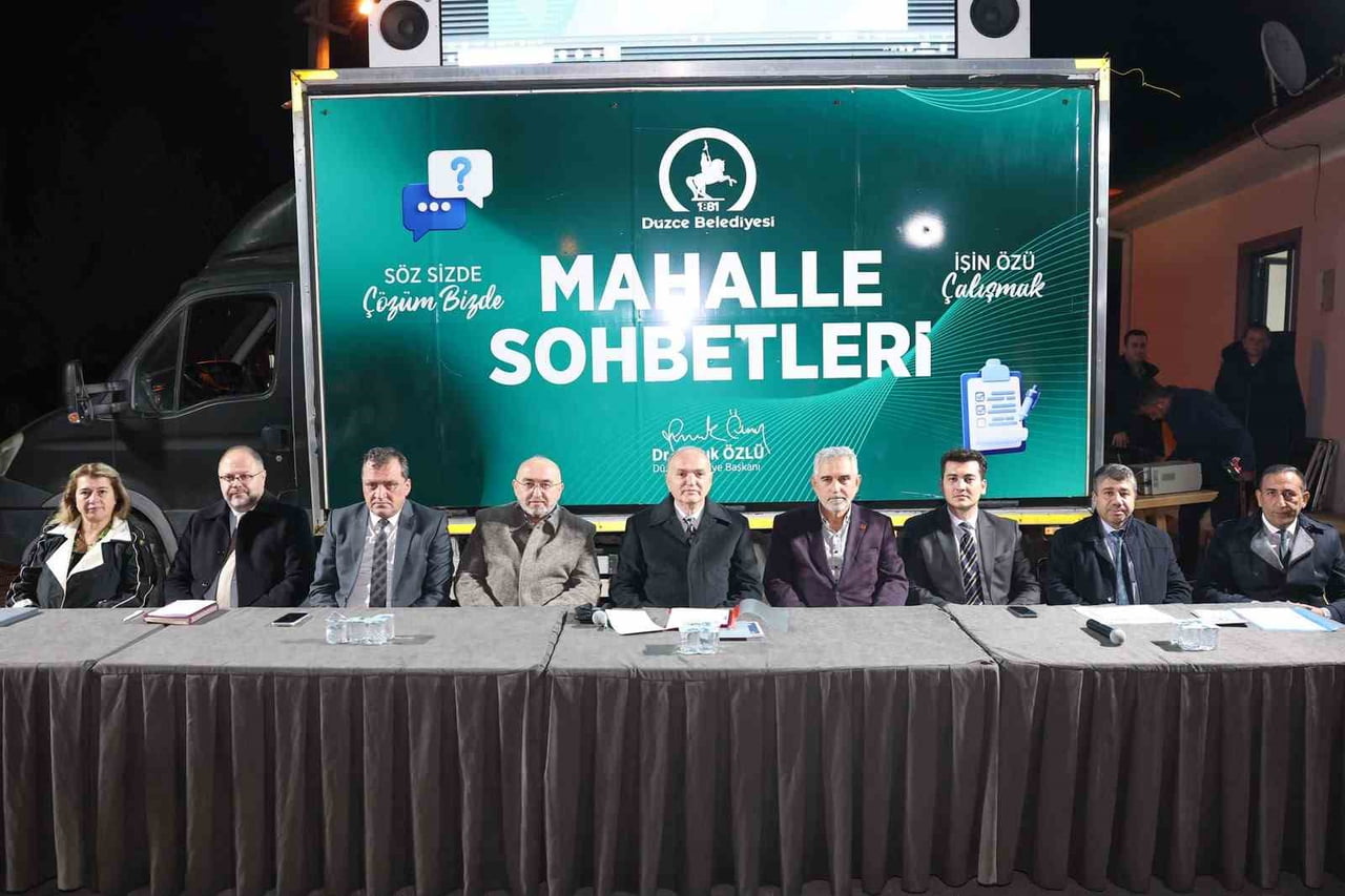 BAŞKAN FARUK ÖZLÜ, MAHALLE SOHBETLERİ PROGRAMINA SARAYYERİ’NDE DEVAM ETTİ. MUHTARLIK BİNASI...