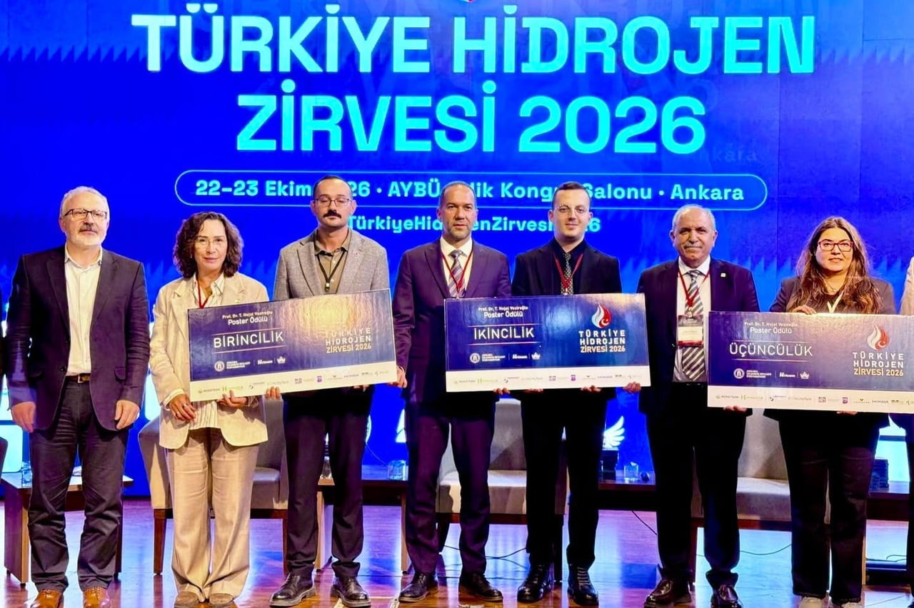 BAŞKAN ÖZDEMİR TÜRKİYE HİDROJEN ZİRVESİ’NDE NİĞDE’NİN YEŞİL ENERJİ MODELİNİ...