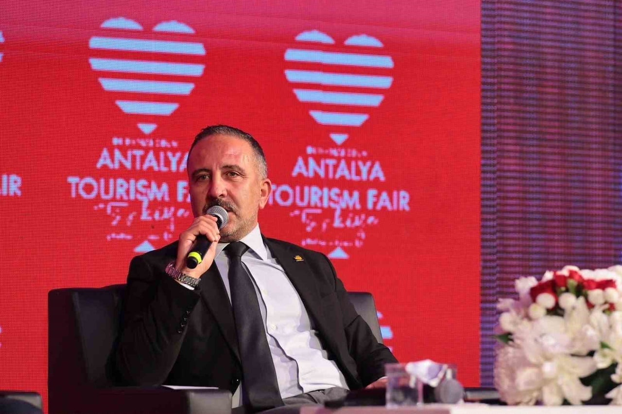 BELEDİYE BAŞKANI CİHAT ALBAYRAK