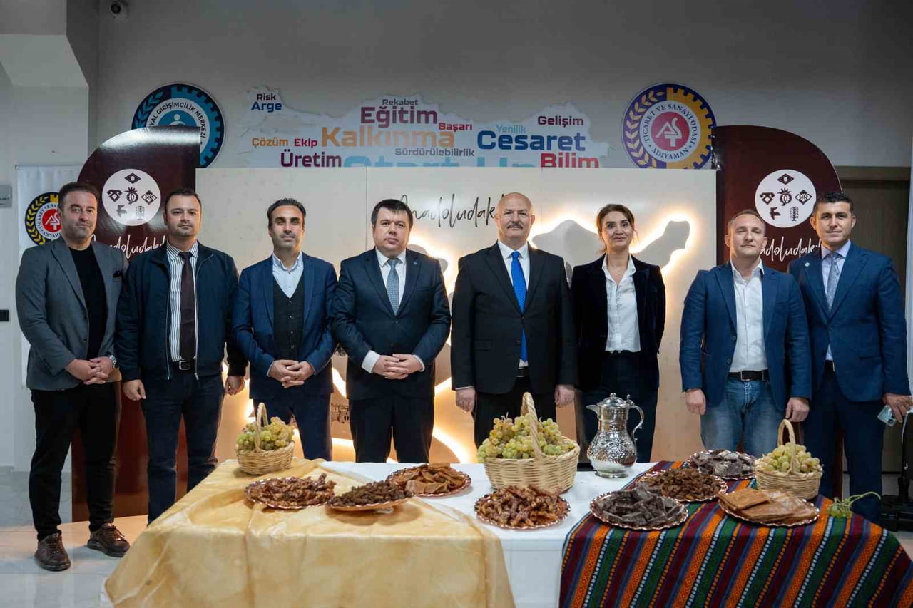BESNİ ÜZÜMÜNÜN KATMA DEĞERİNİ ARTIRACAK YOL HARİTASI HAZIRLANIYOR