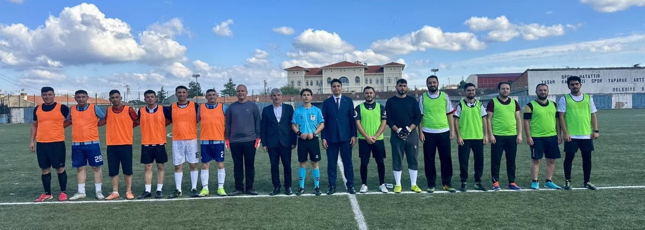 BİLECİK’TE KURUMLAR ARASI FUTBOL TURNUVASI BAŞLADI