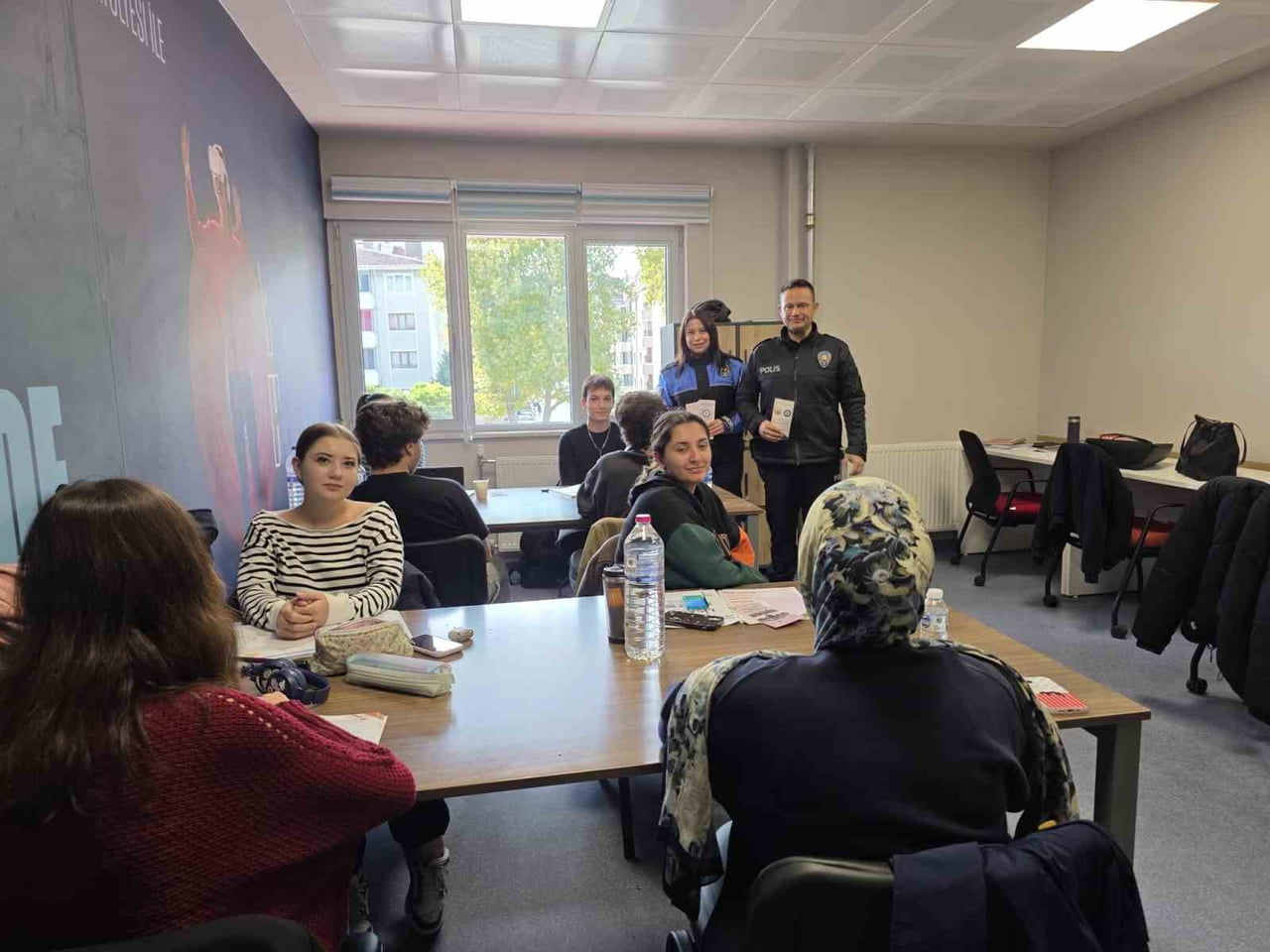 BİLECİK’TE ÖĞRENCİLERE KADES VE DOLANDIRICILIK UYARISI