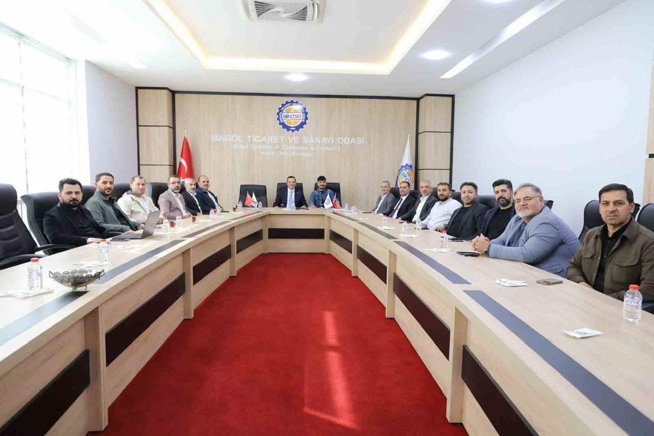 BİNGÖL BURMA KADAYIFI ÜRETİCİLERİ BİR ARAYA GELDİ