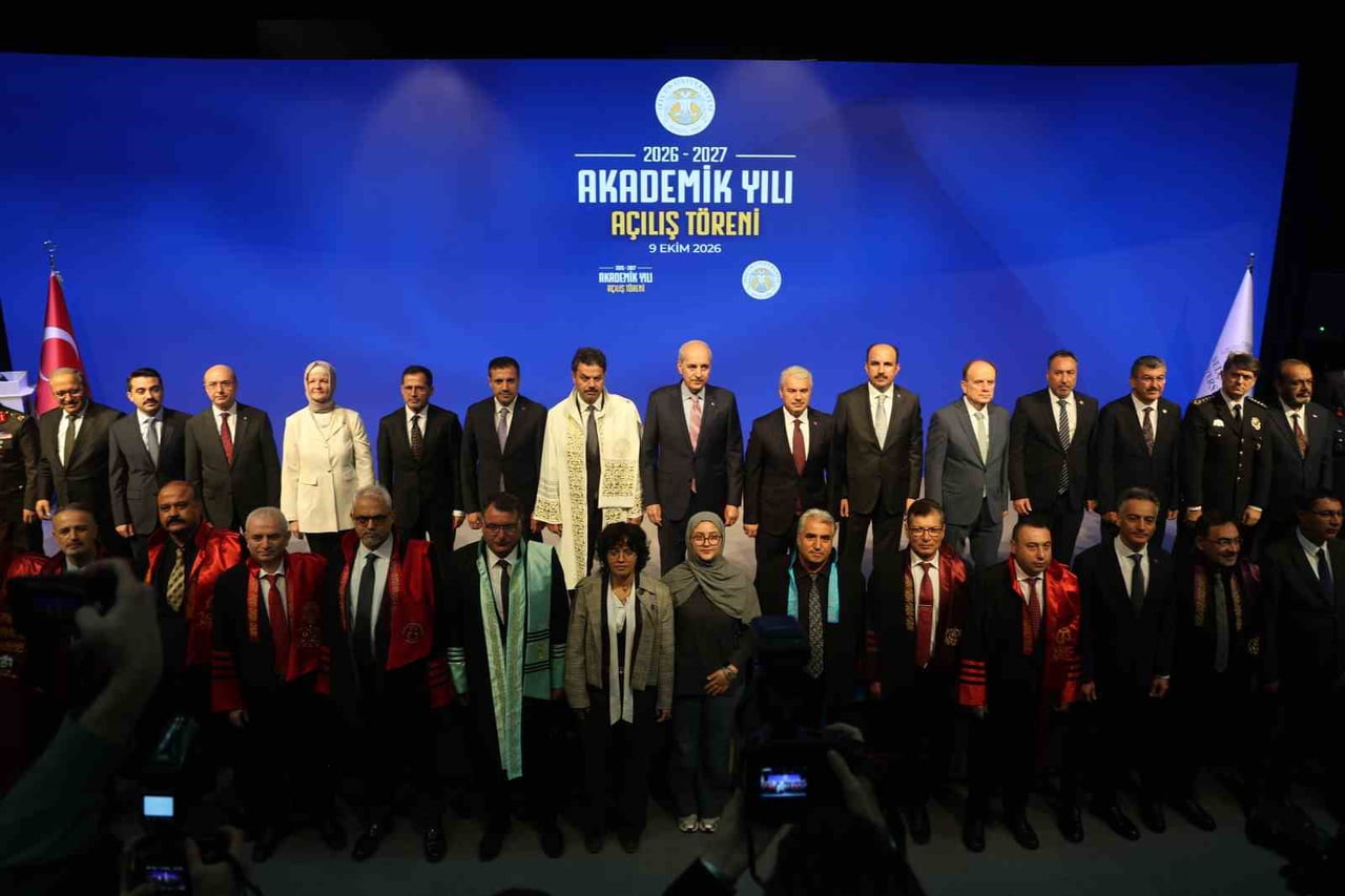 BİR TAKIM ZİYARETLER İÇİN KONYA’YA GELEN TÜRKİYE BÜYÜK MİLLET MECLİSİ BAŞKANI NUMAN KURTULMUŞ...