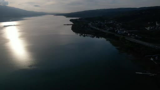 Bir tarafta afet, bir tarafta bereket: Sapanca Gölü son iki yılın en yüksek seviyesinde