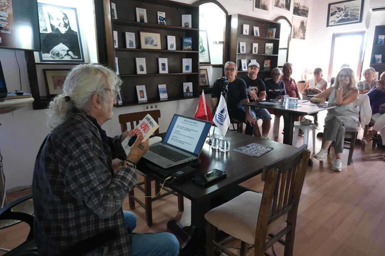 BODRUM’DA FELSEFE BULUŞMALARI BAŞLADI: İLK KONUK PROF. DR. GEDİZ AKDENİZ OLDU