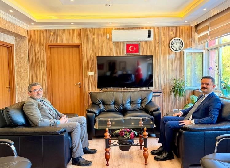 BŞEÜ REKTÖRÜ ZAFER ASIM KAPLANCIKLI İLE GÖLPAZARI KAYMAKAMI ONUR TİTİZ'İN GÖRÜŞMESİNDE, İLÇEDE...