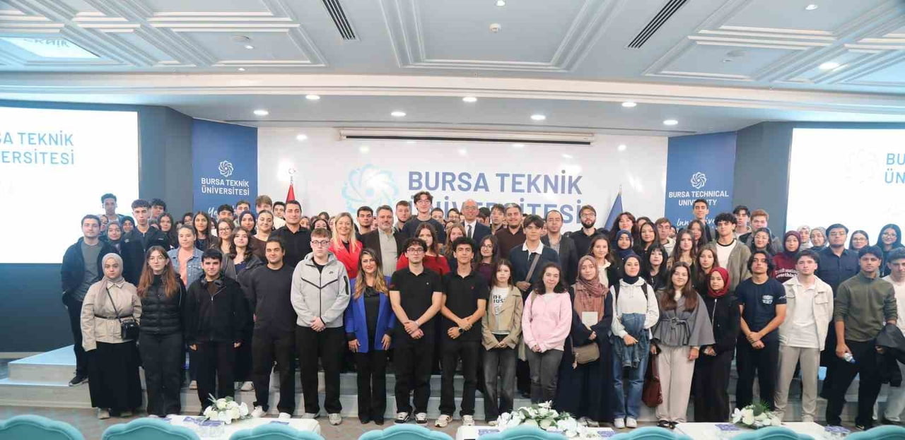 BTÜ’NÜN TÜRKİYE’DE BİR İLK OLARAK HAYATA GEÇİRDİĞİ “TERCİHTEN ÖNCE ÜNİVERSİTENİ YAŞA” PROJESİ...