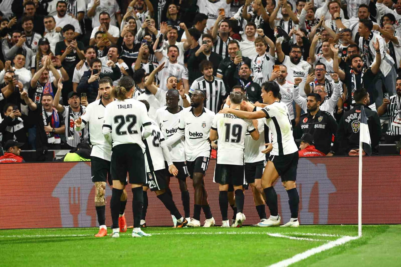 BU SEZON AVRUPA’DA 9 MAÇTA 7 GALİBİYET, 1 BERABERLİK VE 1 MAĞLUBİYET